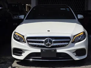 Mercedes-Benz E200 2019 Pearl