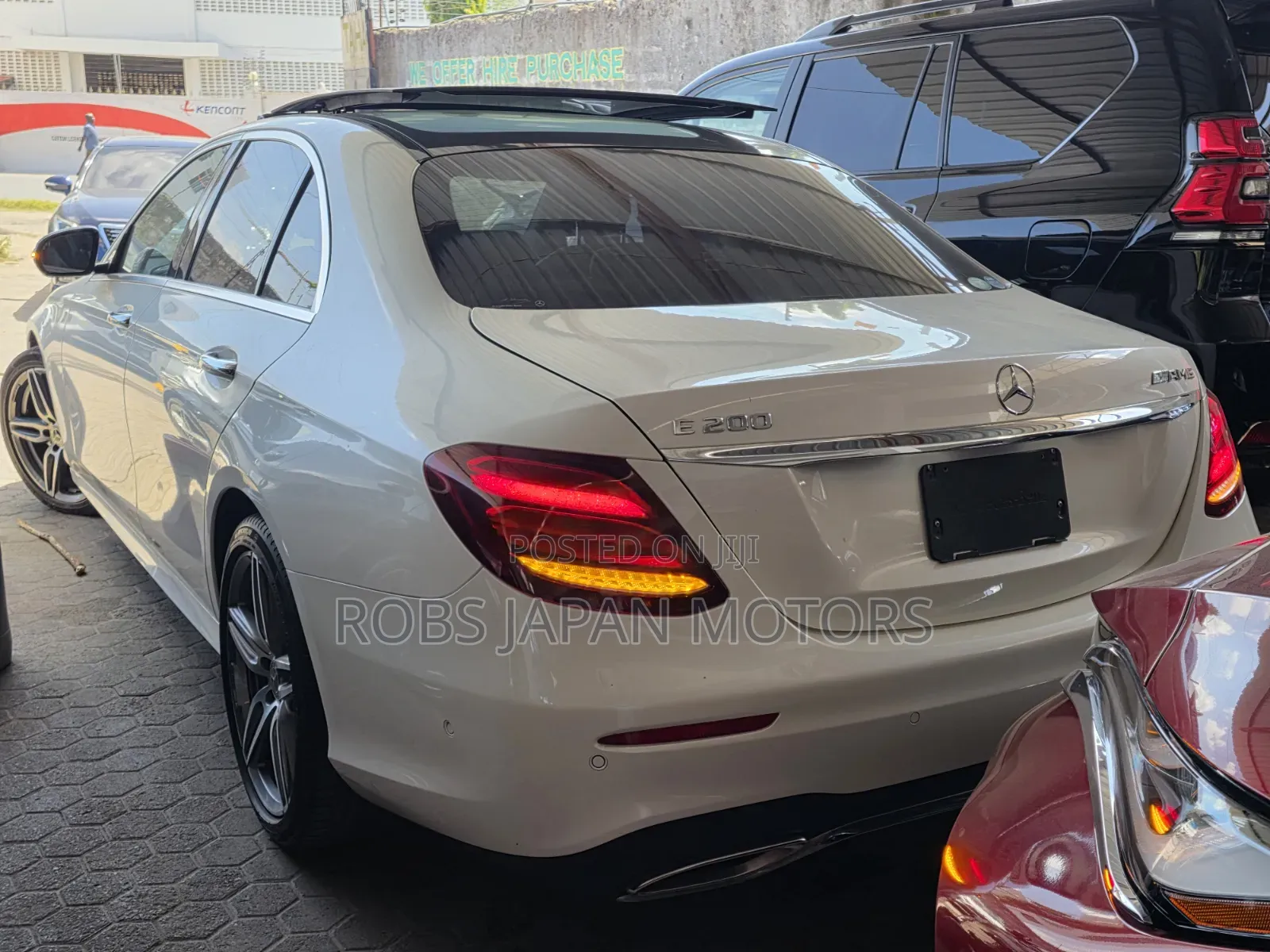 Mercedes-Benz E200 2019 Pearl