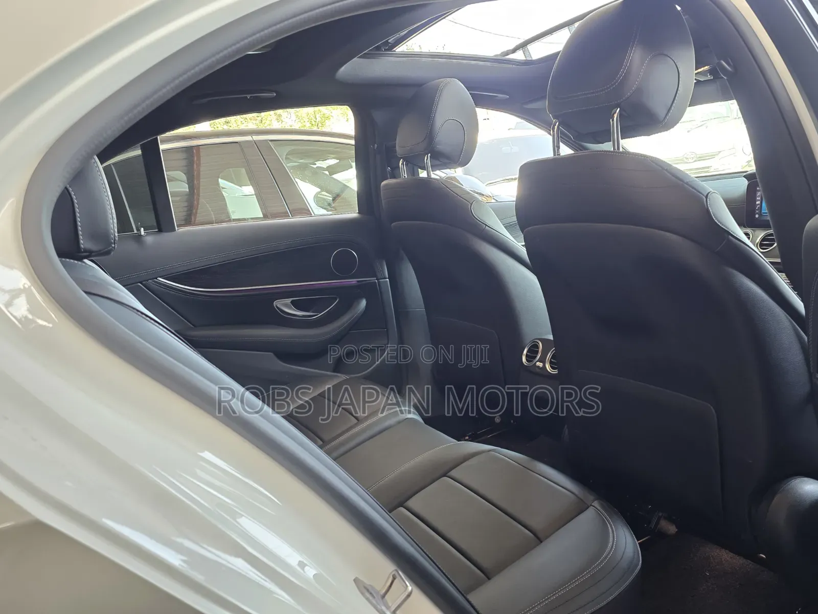 Mercedes-Benz E200 2019 Pearl