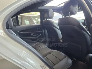 Mercedes-Benz E200 2019 Pearl
