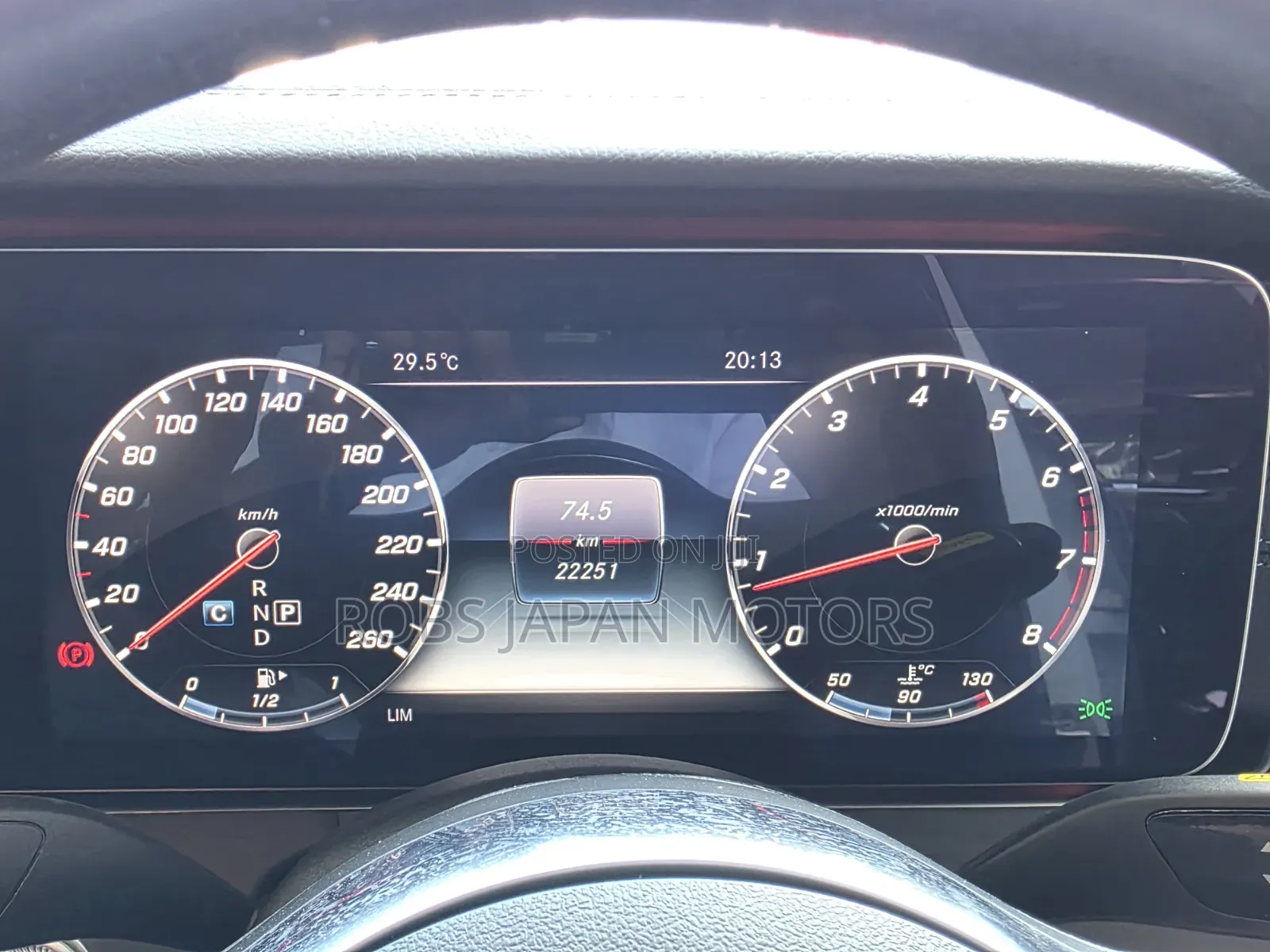 Mercedes-Benz E200 2019 Pearl