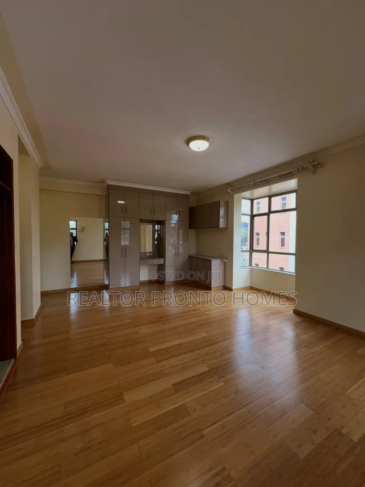 3bdrm Apartment in Yaya Center, Hurlingham for rent