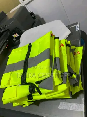 Zipped Reflector Branding