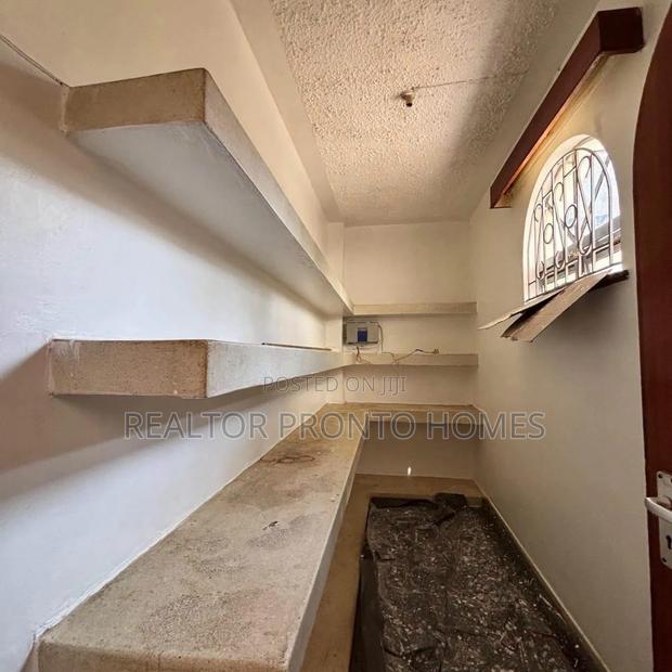 4bdrm Townhouse/Terrace in Spring Valley for sale - thumbnail 8