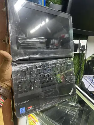 Laptop Lenovo ThinkPad 11e 4GB Intel Celeron SSD 128GB