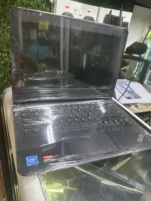 Laptop Lenovo ThinkPad 11e 4GB Intel Celeron SSD 128GB
