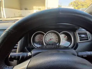 Nissan Tiida 2008 Silver