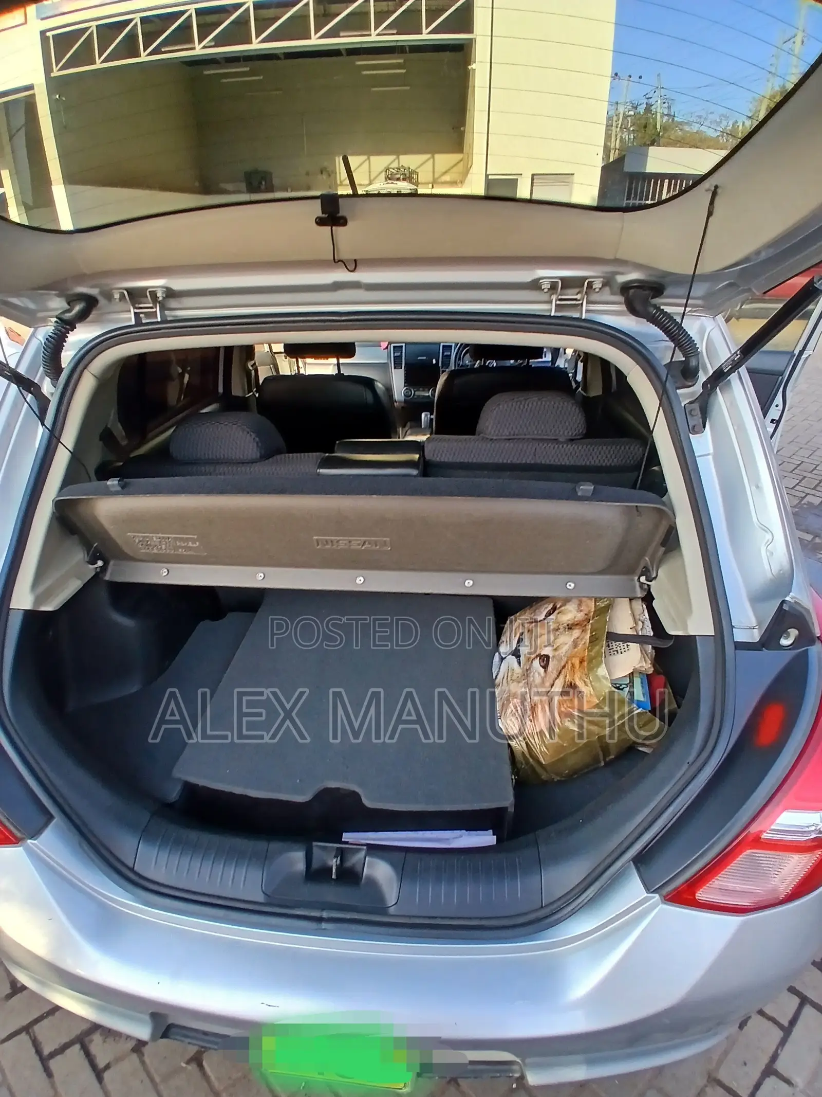 Nissan Tiida 2008 Silver