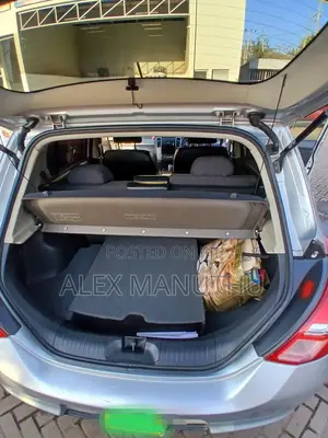 Nissan Tiida 2008 Silver