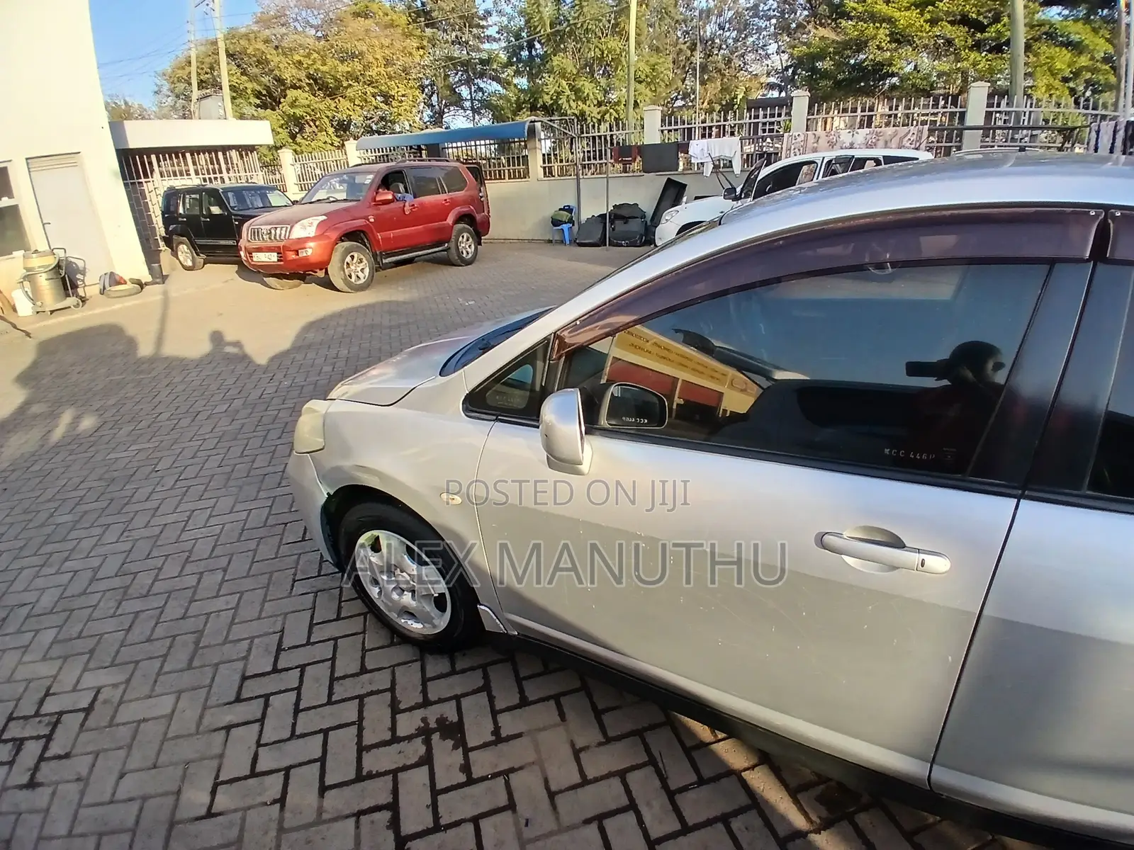 Nissan Tiida 2008 Silver