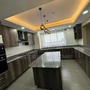 4bdrm Apartment in Lavington, Valley Arcade for rent