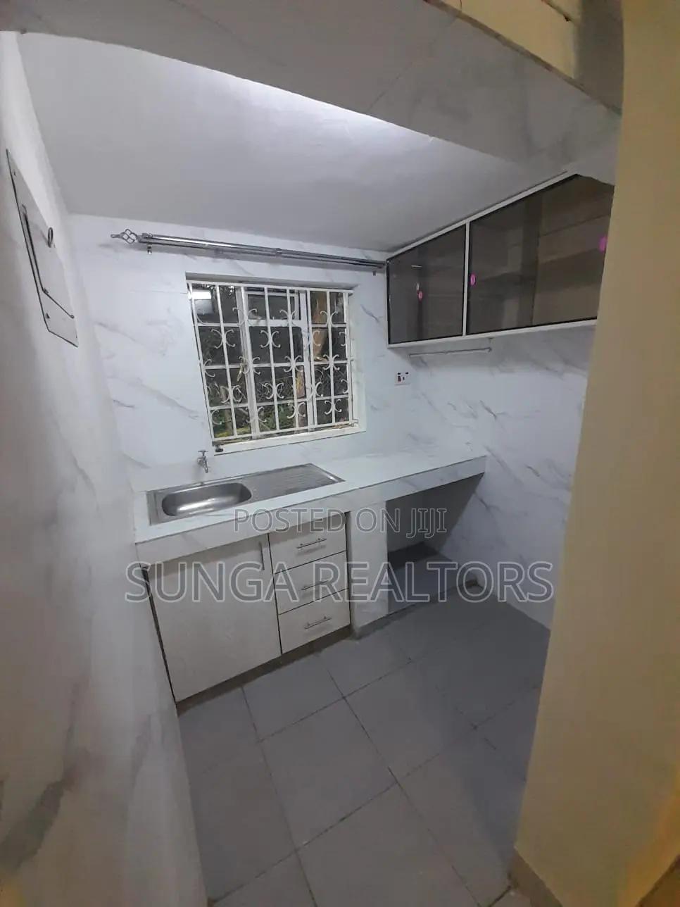 2bdrm Bungalow in Loresho for rent