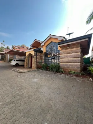 4bdrm Townhouse / Terrace in Lavington, Valley Arcade for rent