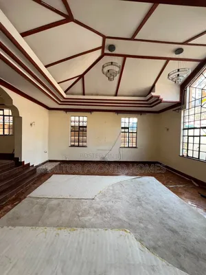4bdrm Townhouse / Terrace in Lavington, Valley Arcade for rent