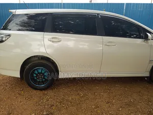 Toyota Wish 2016 White