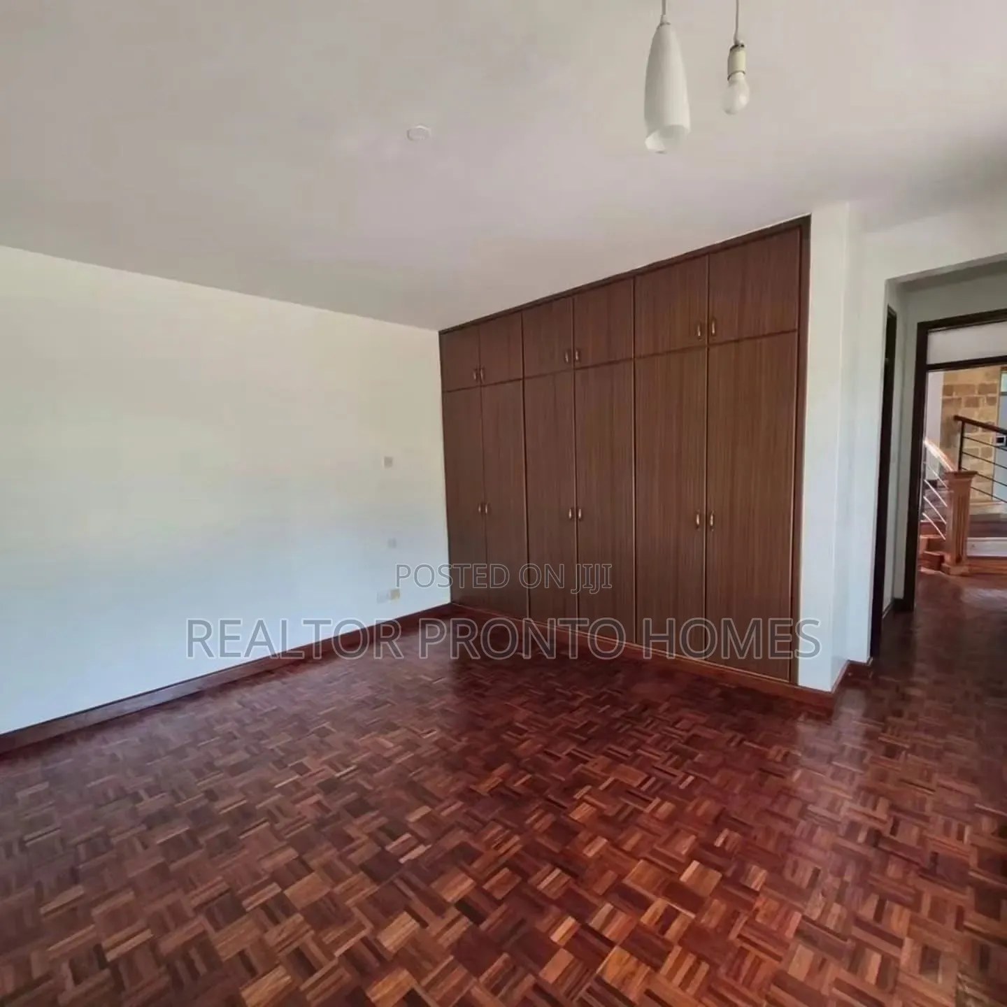 4bdrm Villa in Ridgeways for sale
