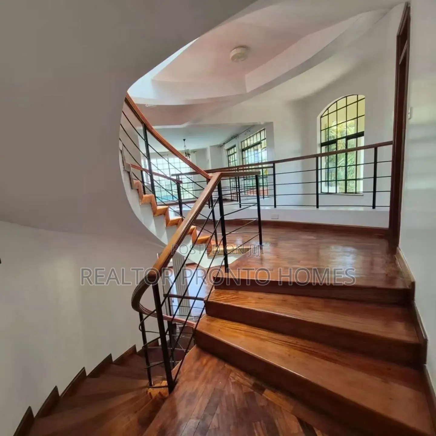 4bdrm Villa in Ridgeways for sale