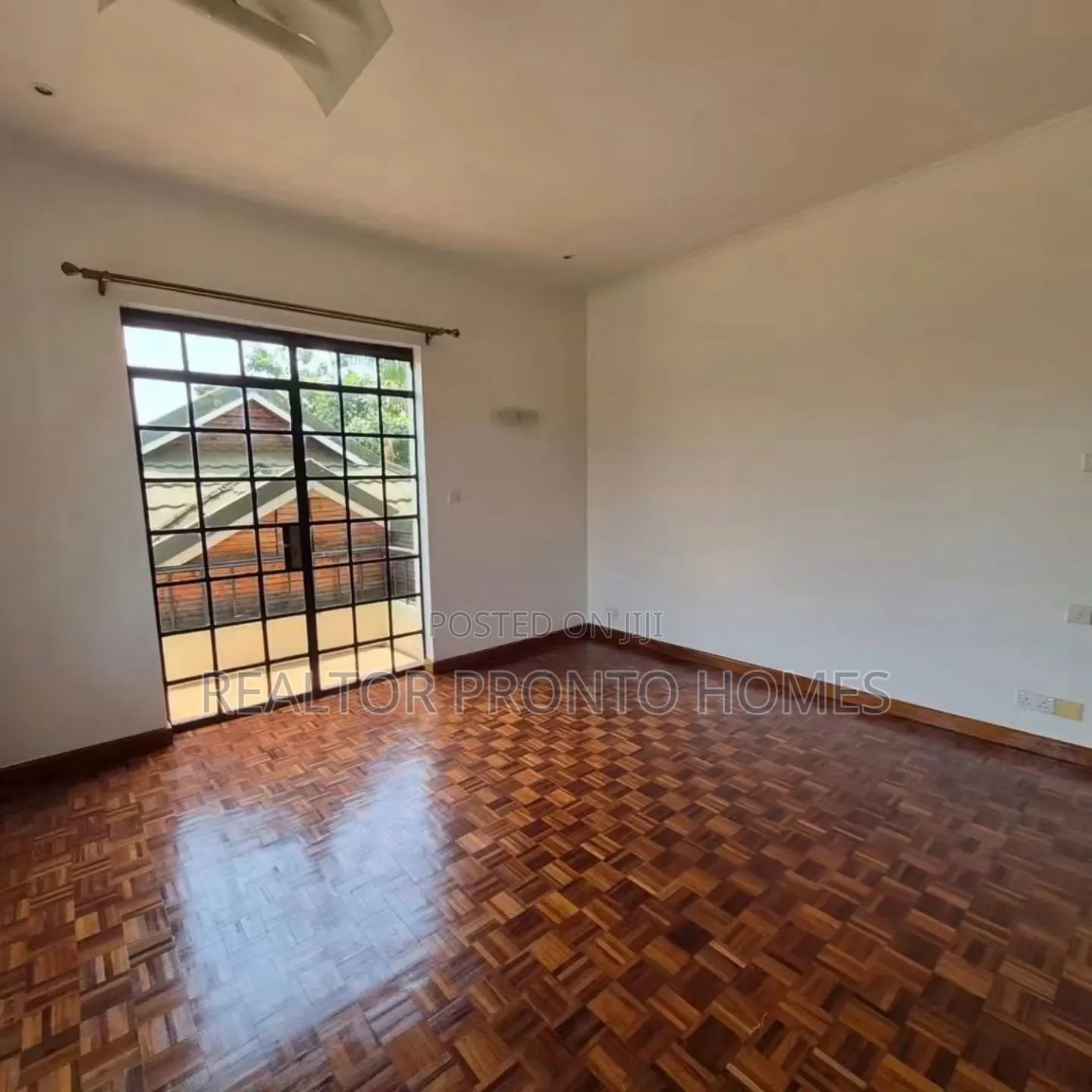 4bdrm Villa in Ridgeways for sale