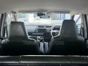 Toyota Probox 1.5 Hybrid DX Comfort 2020 White