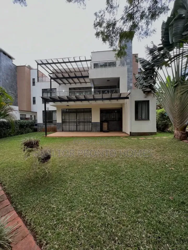 5bdrm Townhouse / Terrace in Lavington, Muthangari for rent