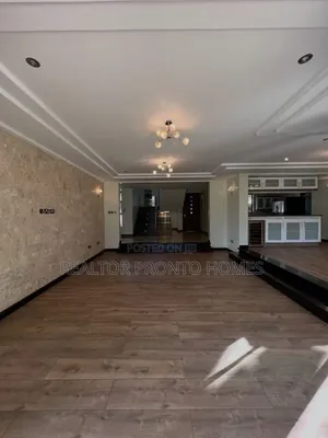 5bdrm Townhouse / Terrace in Lavington, Muthangari for rent