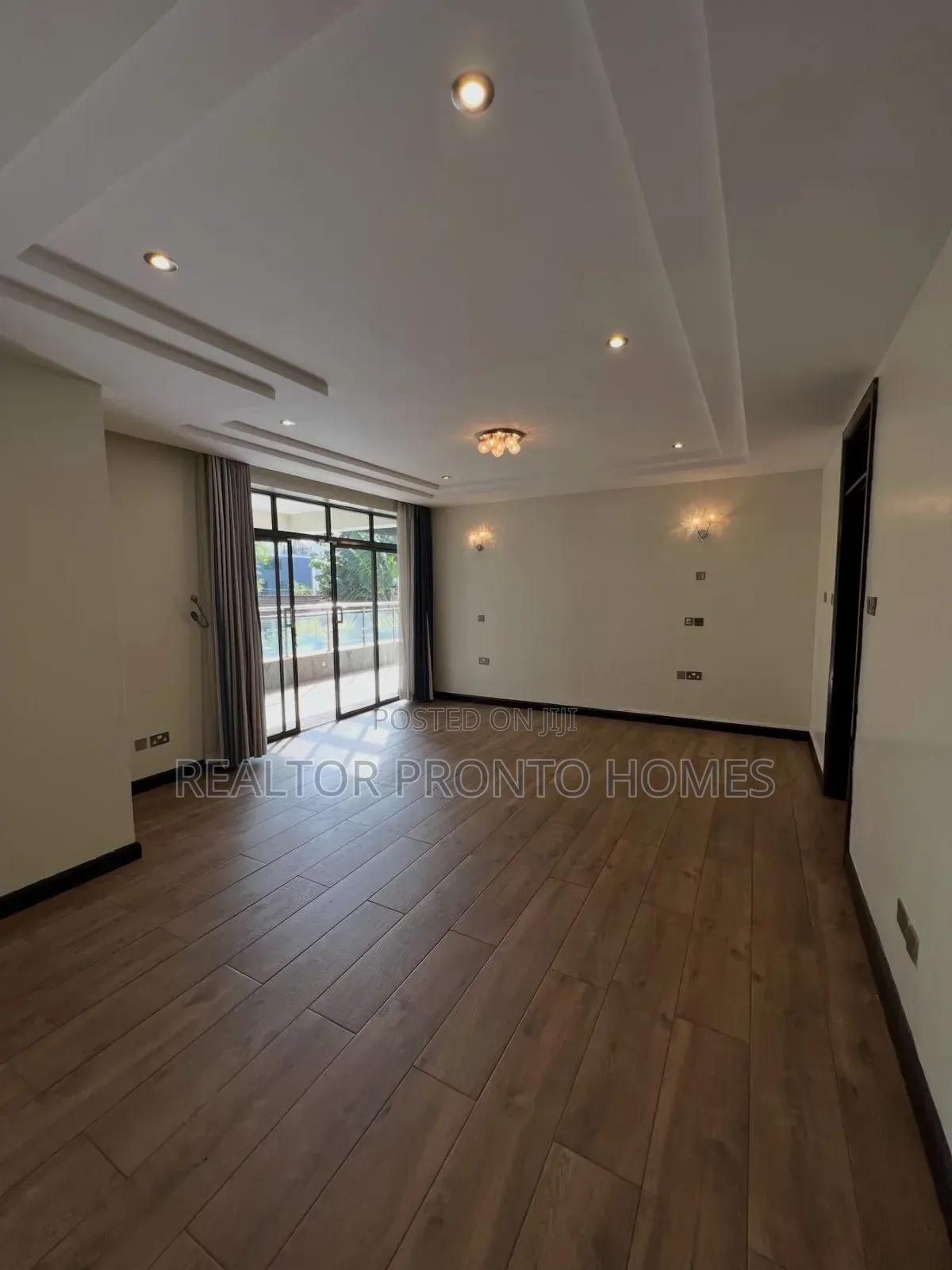 5bdrm Townhouse / Terrace in Lavington, Muthangari for rent