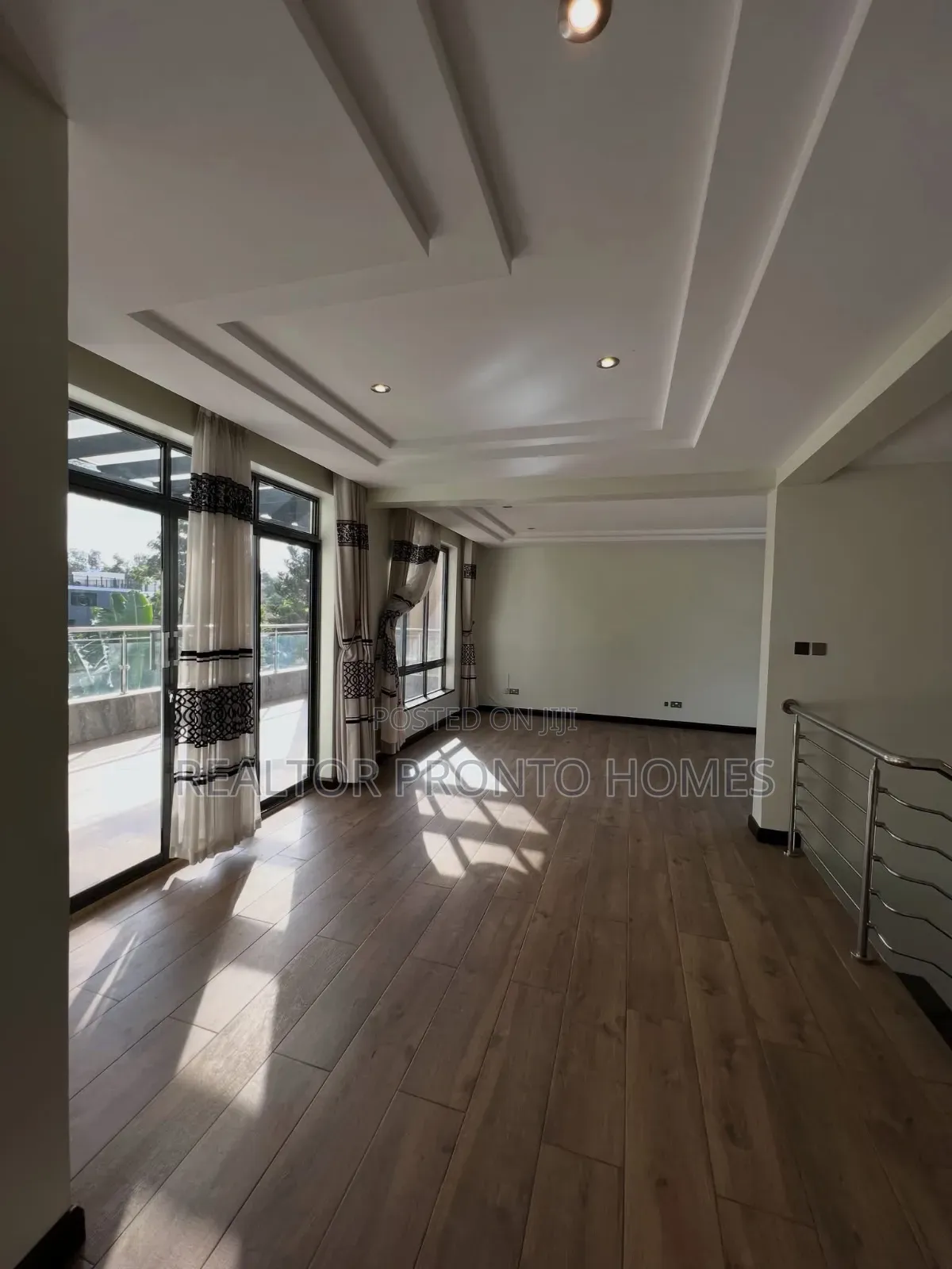 5bdrm Townhouse / Terrace in Lavington, Muthangari for rent
