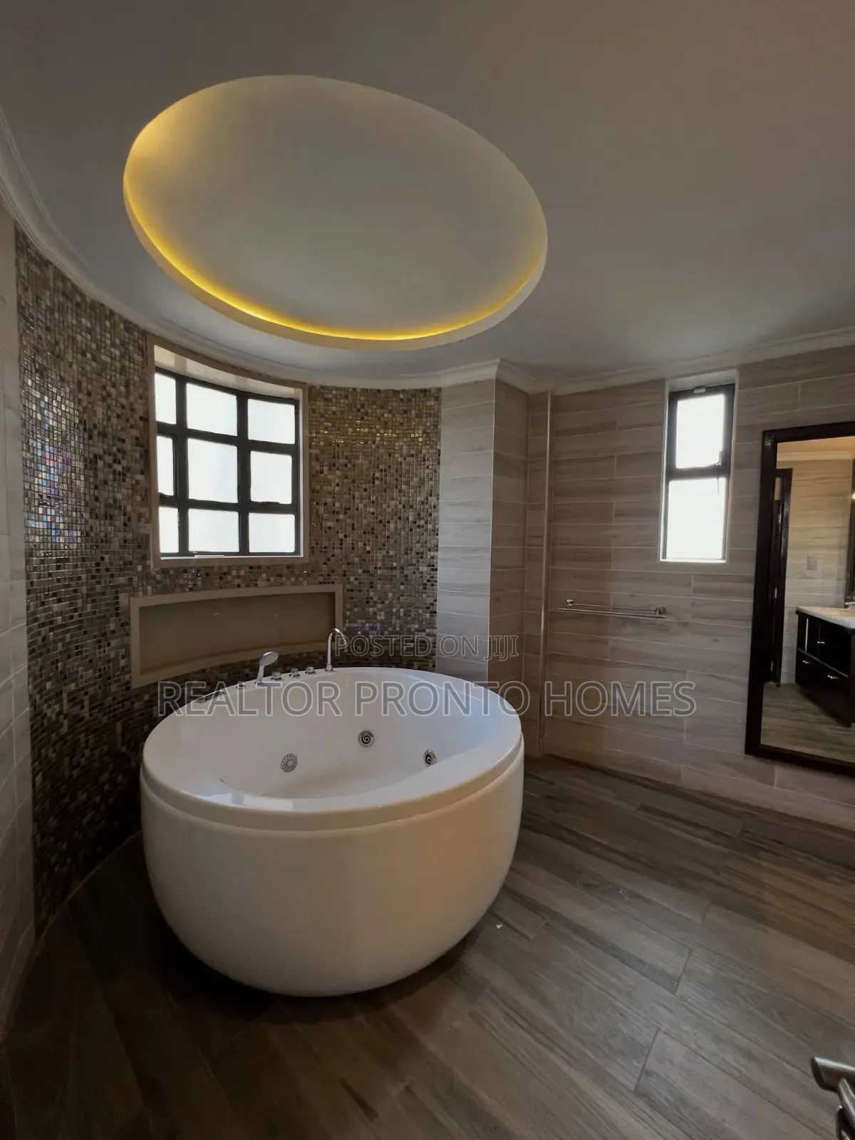 5bdrm Townhouse / Terrace in Lavington, Muthangari for rent