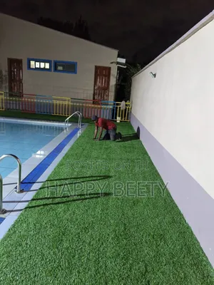  Transform Your Space Instantly! 
Premium-Looking Grass Carpet