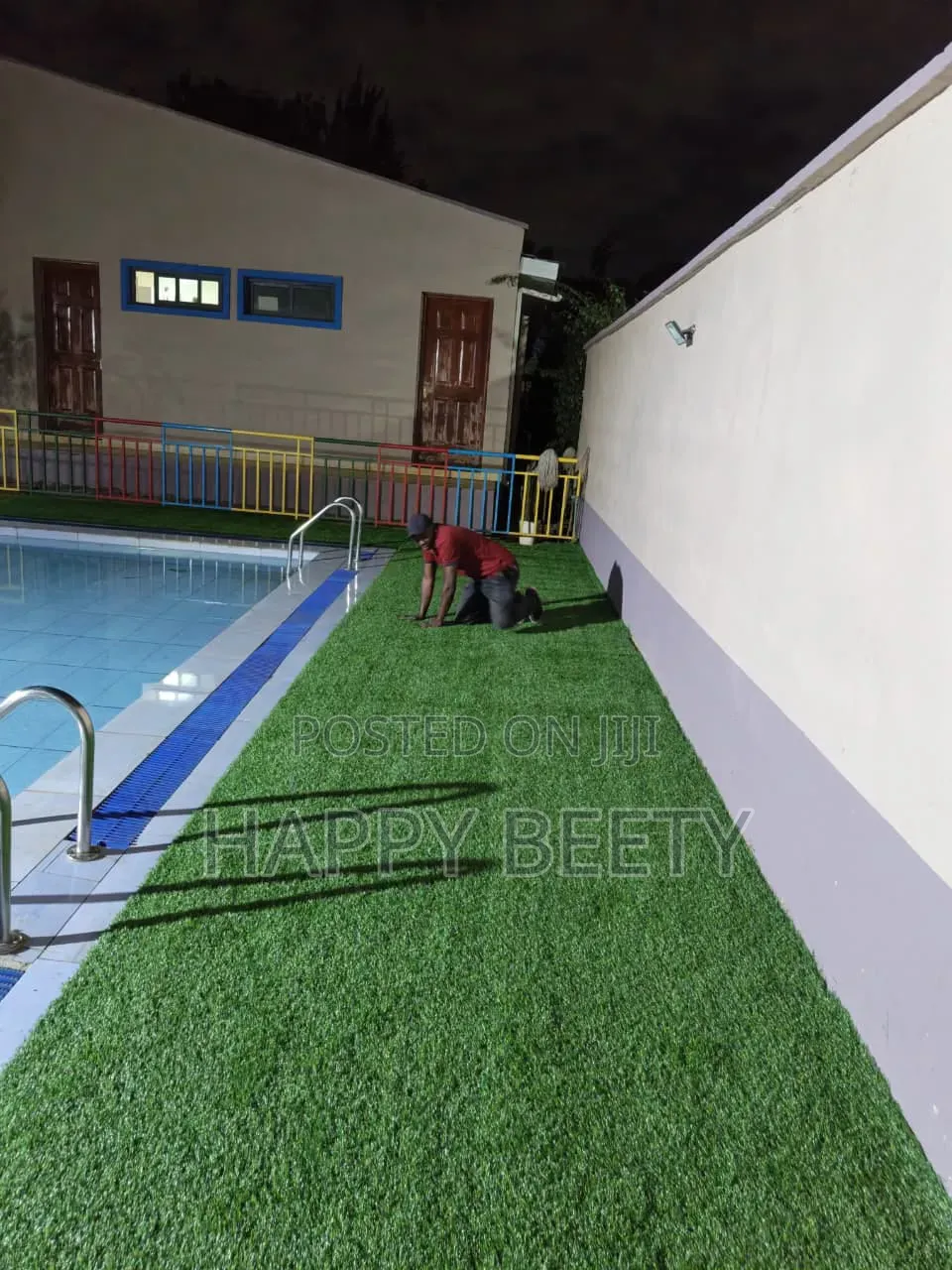  Transform Your Space Instantly! 
Premium-Looking Grass Carpet