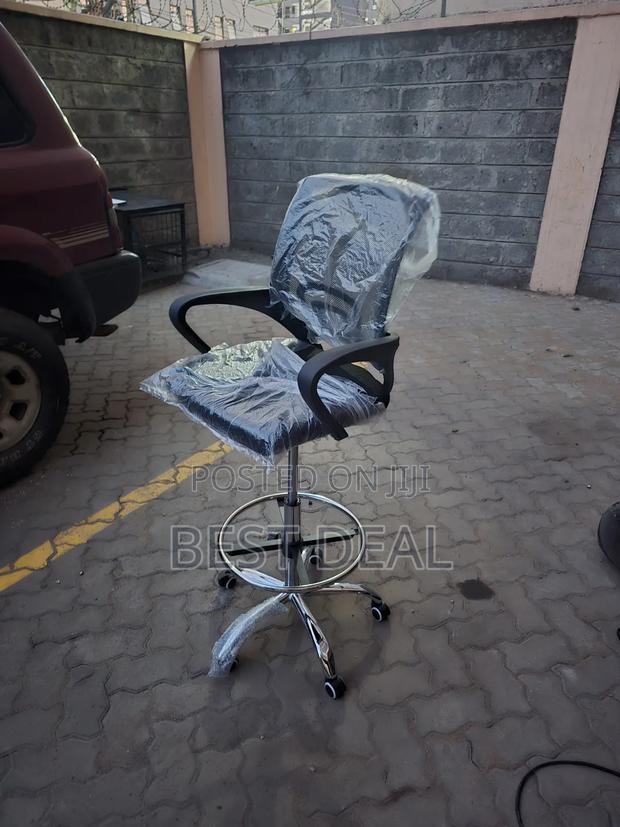 Reception/Cashier Chair