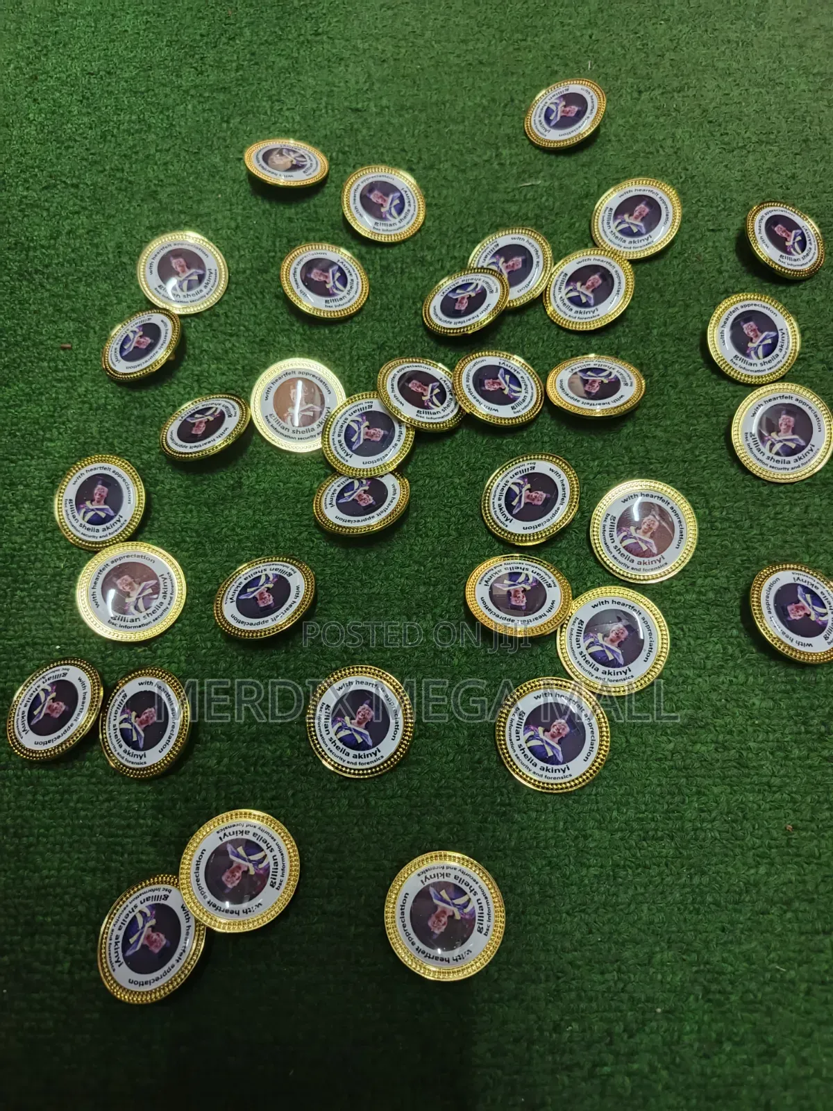 T24-R005A,3cm Circle Lapel Pin,lapel Pins