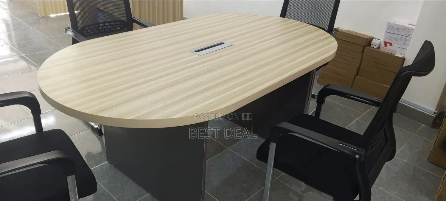 Oval Boadroom/ Confrence/Meeting Table