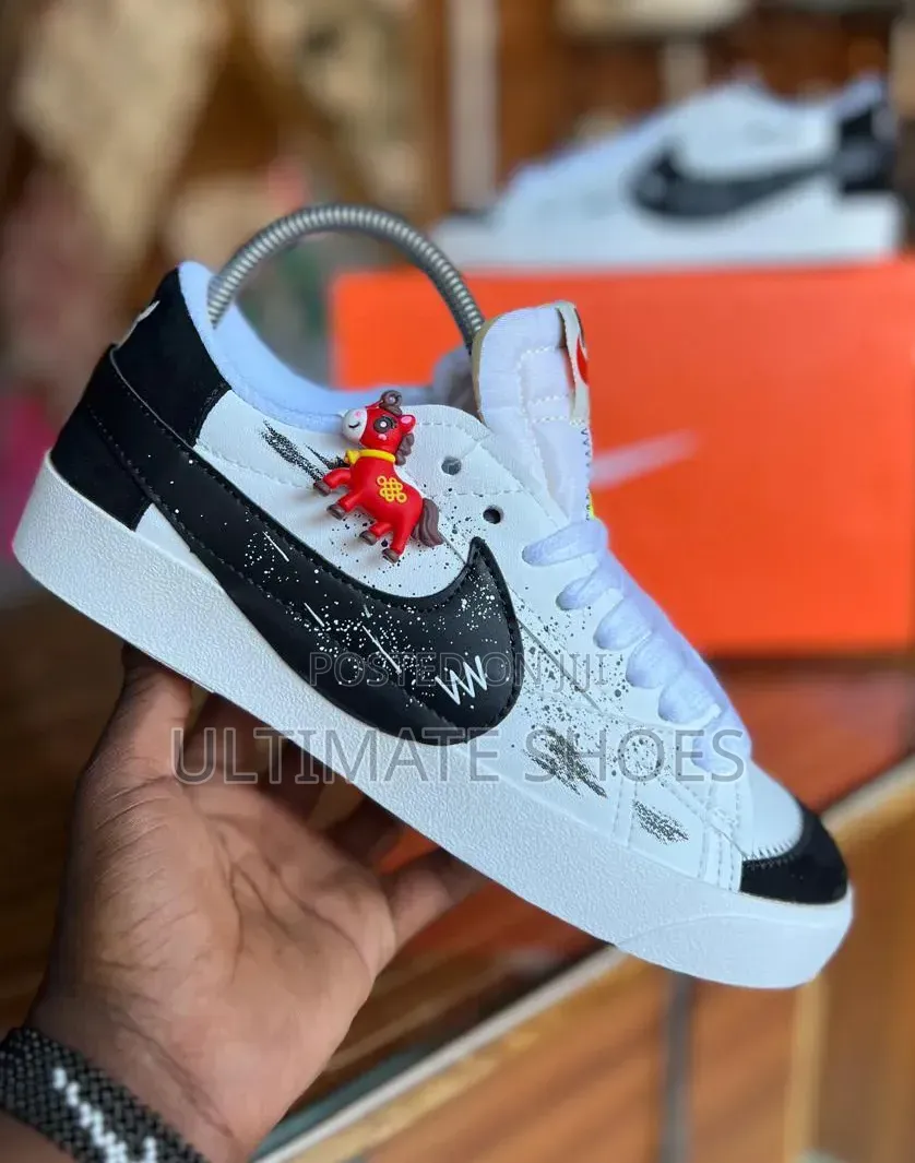 Nike Blazer
