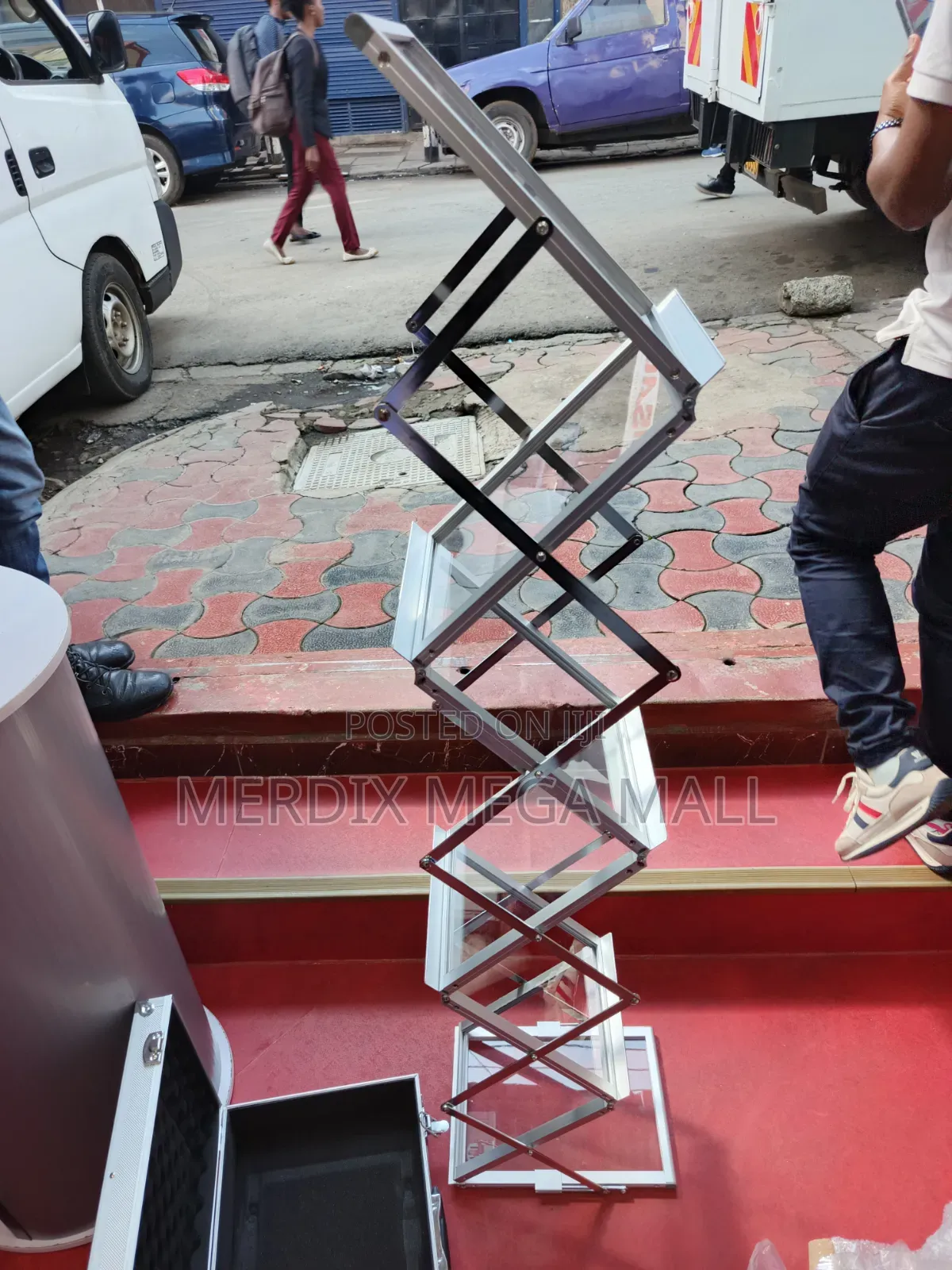A4 Foldable Brochure Holder
