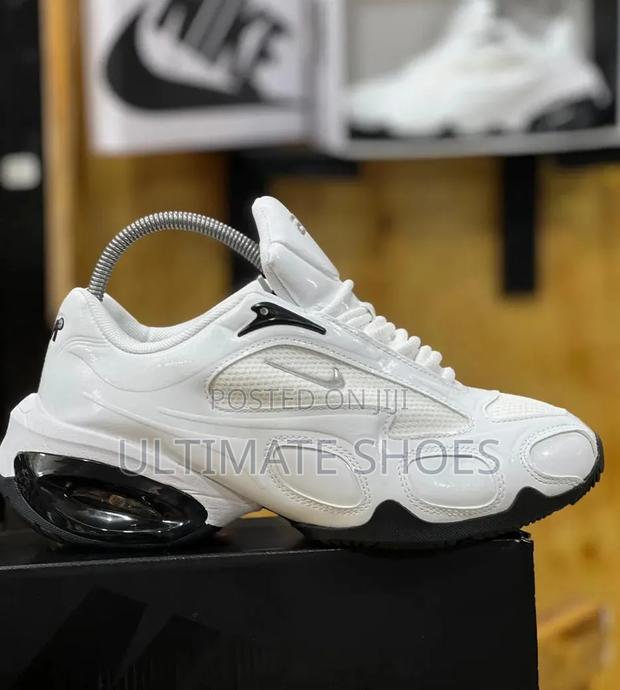 Nike Airmax "Muse SE" - main view