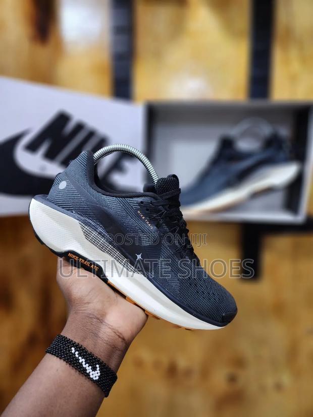 Nike Trail React - thumbnail 2