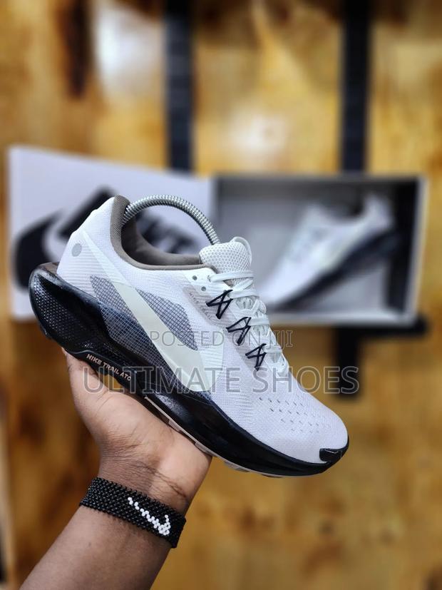 Nike Trail React - thumbnail 3