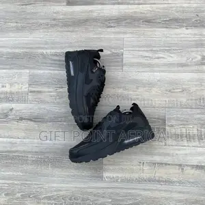 Leather Airmax 90 Black in Color