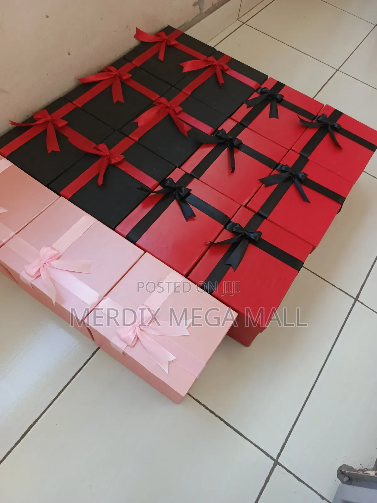 Red Gift Box,box