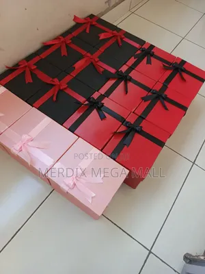 Red Gift Box,box