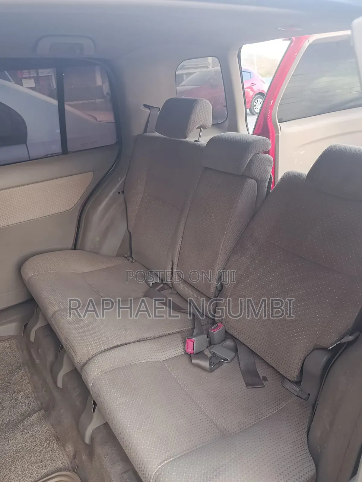 Toyota Raum 2007 Red