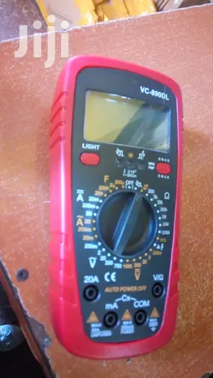 Digital Multimeter With 1000v