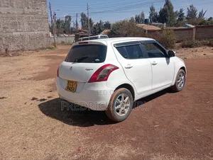 Suzuki Swift 2012 White