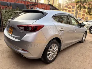 Mazda Axela 2019 Silver