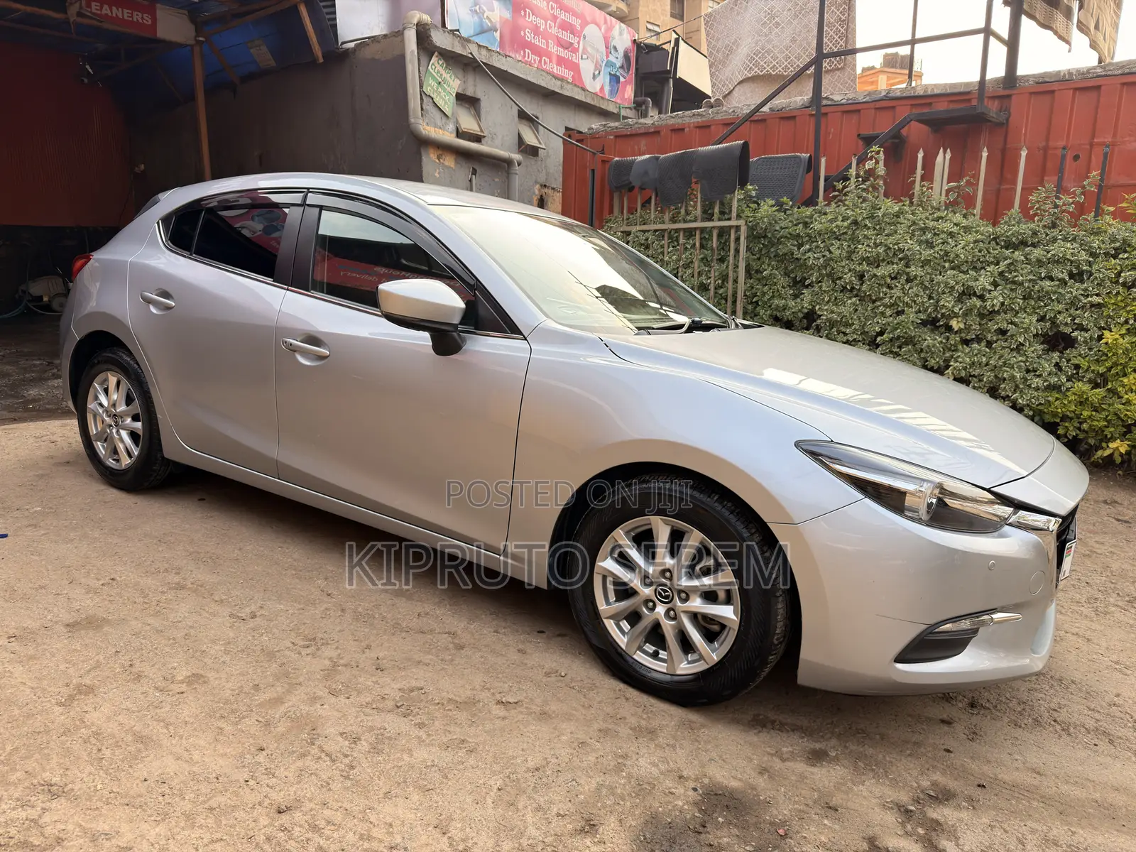 Mazda Axela 2019 Silver