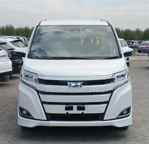 Toyota Noah 1.8 FWD Hybrid (7 seater) 2019 White