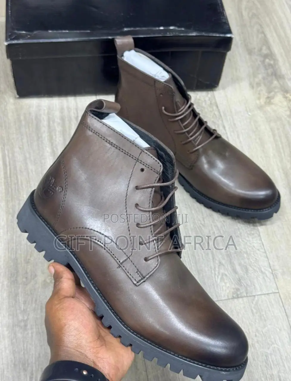 Classic Laced Leather Timberland Boots for Men