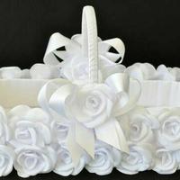 Exclusive Weddings logo