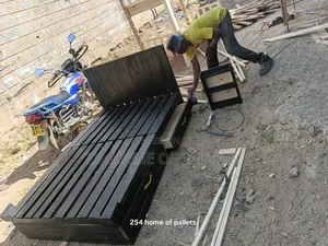 Black Pallet Bed With Storage Drawers.4 by 6